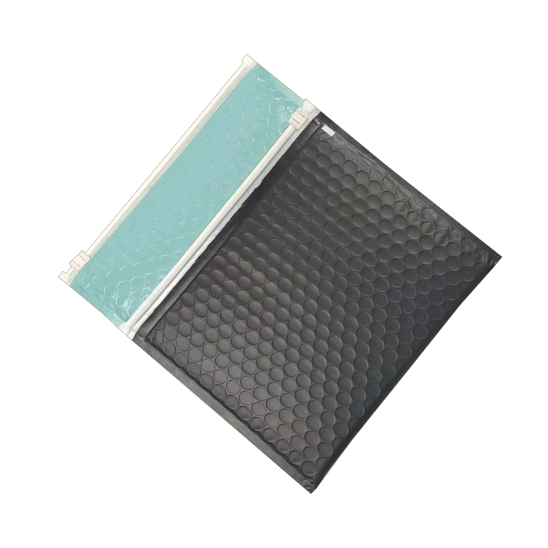 bubble padded zip bag